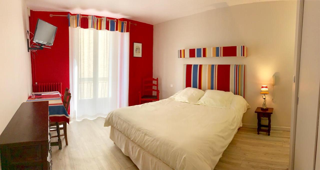 Hotel Des Bains Et Des Gorges Amélie-les-Bains-Palalda المظهر الخارجي الصورة